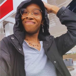 Meet your Posher, Alanna